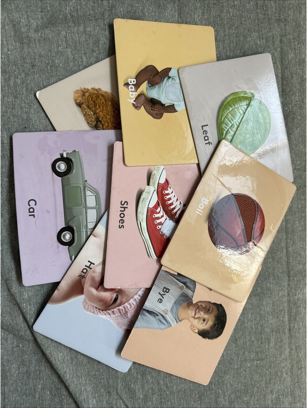 Lovevery ‘Things I See' Texture Cards for Babies 7-8 Months Playkit